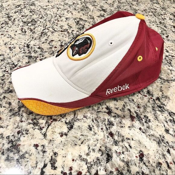 REEBOK Washington Redskins On Field Equipment NFL Football L/XL White Red Rare - Picture 2 of 6